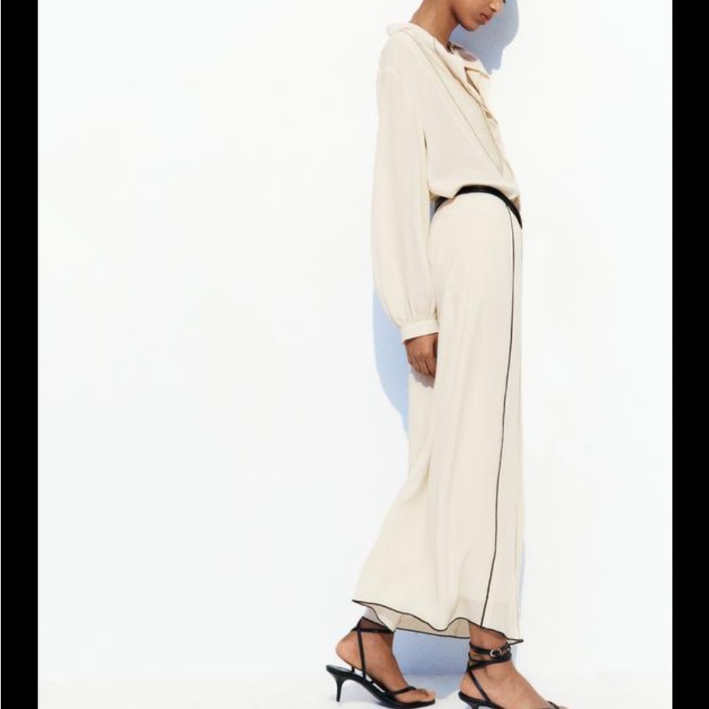 Zara Elegant Maxi skirt with Black Trim